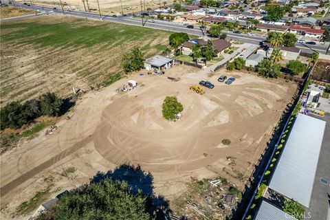 Tiny photo for 831 W Lugonia Ave, Redlands, CA 92374 (MLS # IG25249115)