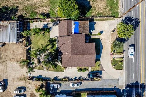 Tiny photo for 831 W Lugonia Ave, Redlands, CA 92374 (MLS # IG25249115)