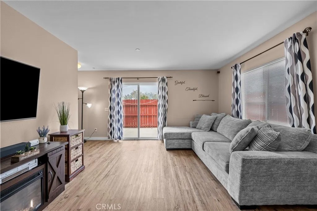 14552 Foothill