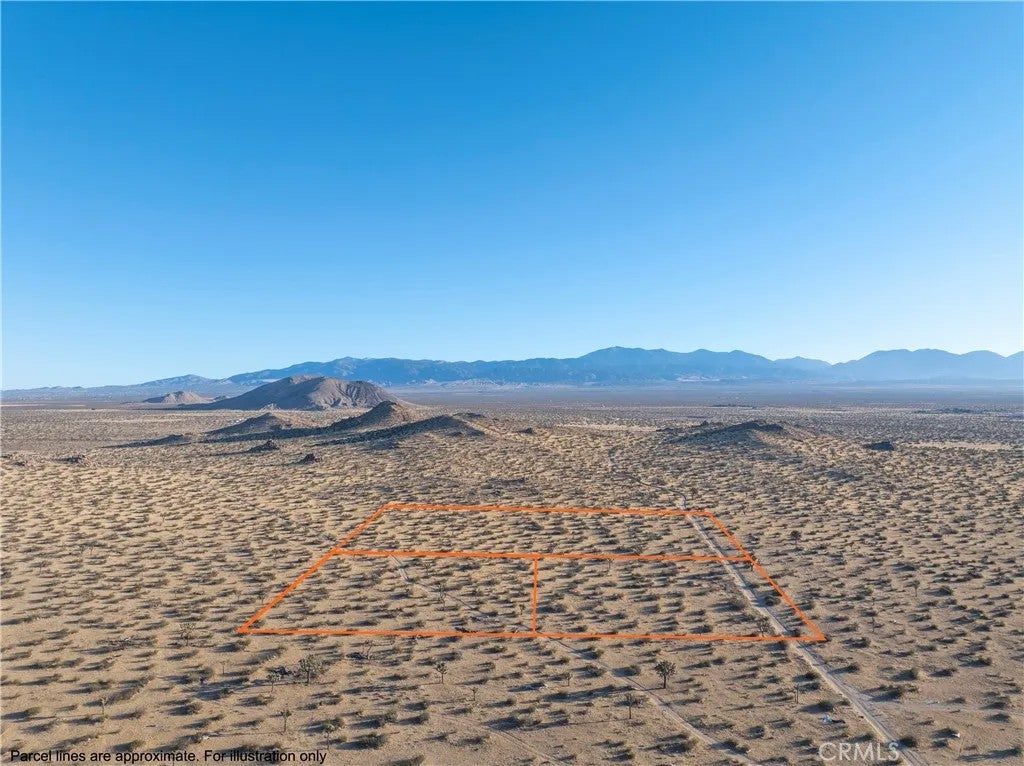 Photo of 220 E Avenue P5, Palmdale, CA 93550 (MLS # OC26217895)