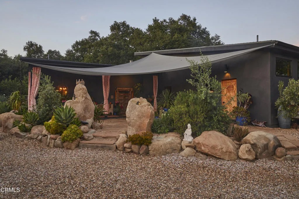12293 Topa Lane