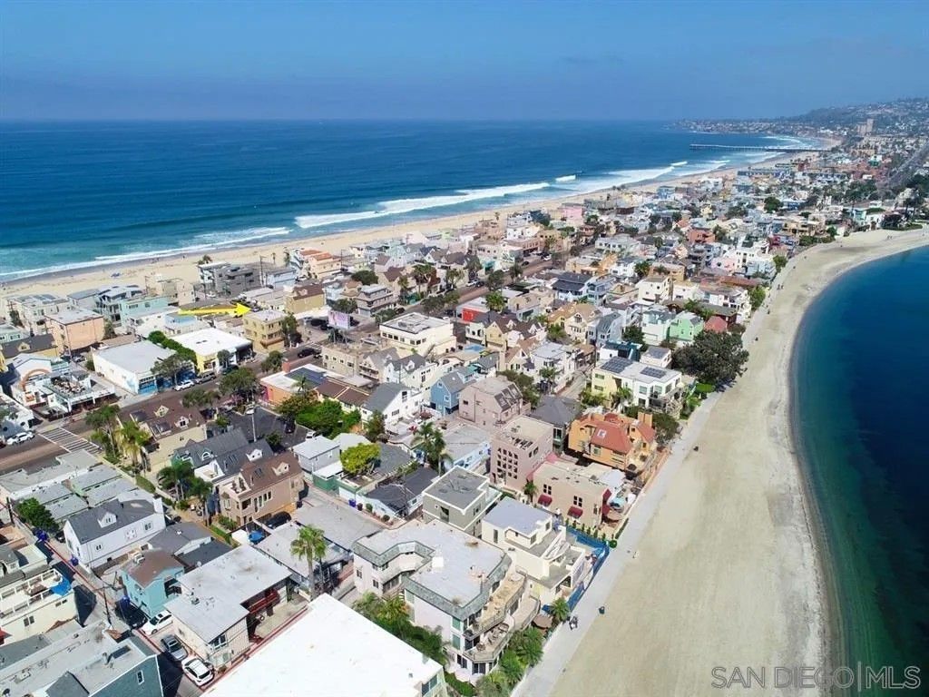 Photo of 722 San Jose Pl, San Diego, CA 92109 (MLS # 250044700)