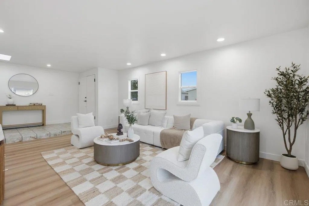 2663 Tonto Way