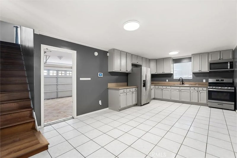 227 E 110th