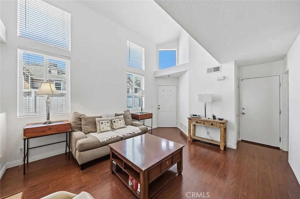 15879 Antelope