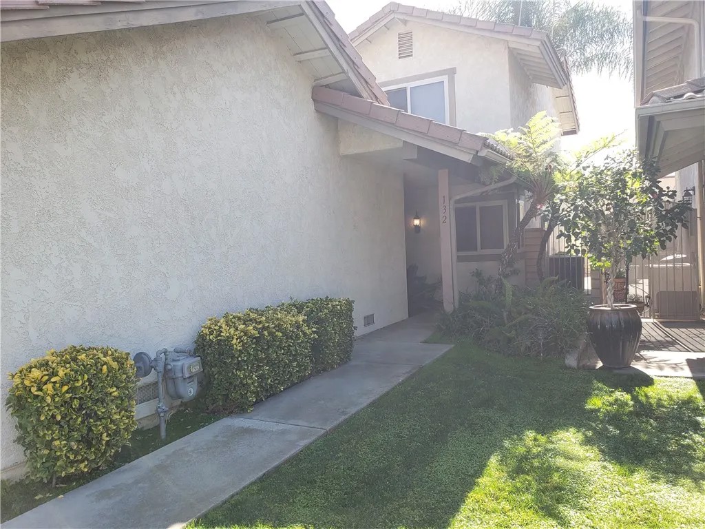 132 Oak Forest Circle