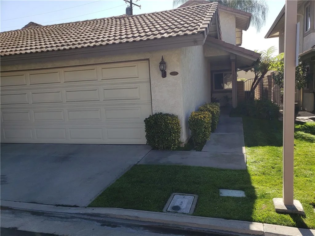 132 Oak Forest Circle