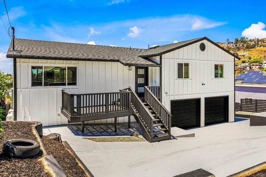 Photo of 1114 Coronado Avenue, Spring Valley, CA 91977 (MLS # PTP2603296)