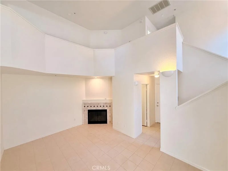 1722 Promenade