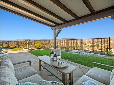 Tiny photo for 20517 Charlie Ct, Saugus, CA 91350 (MLS # SR25241262)