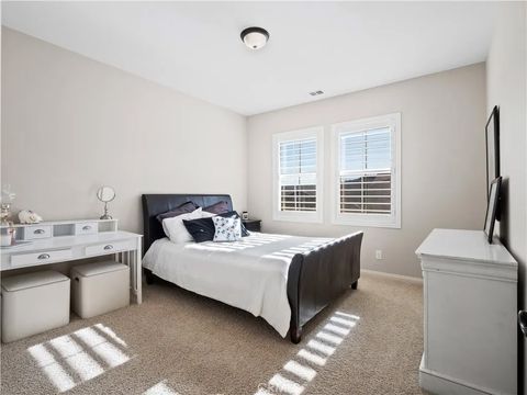 Tiny photo for 20517 Charlie Ct, Saugus, CA 91350 (MLS # SR25241262)