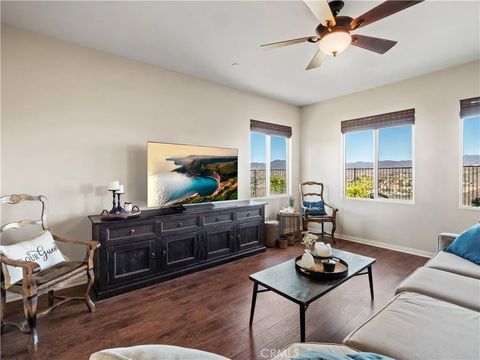Tiny photo for 20517 Charlie Ct, Saugus, CA 91350 (MLS # SR25241262)