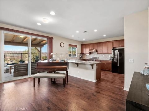 Tiny photo for 20517 Charlie Ct, Saugus, CA 91350 (MLS # SR25241262)