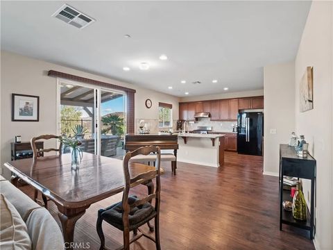 Tiny photo for 20517 Charlie Ct, Saugus, CA 91350 (MLS # SR25241262)