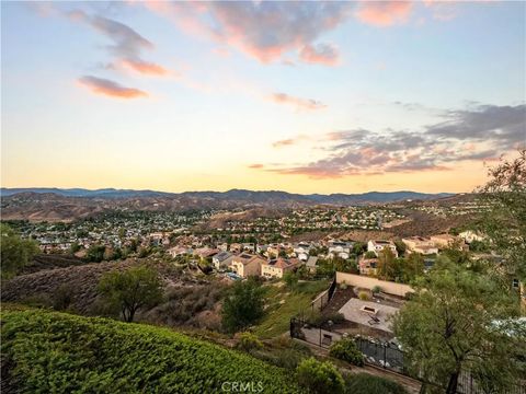 Tiny photo for 20517 Charlie Ct, Saugus, CA 91350 (MLS # SR25241262)