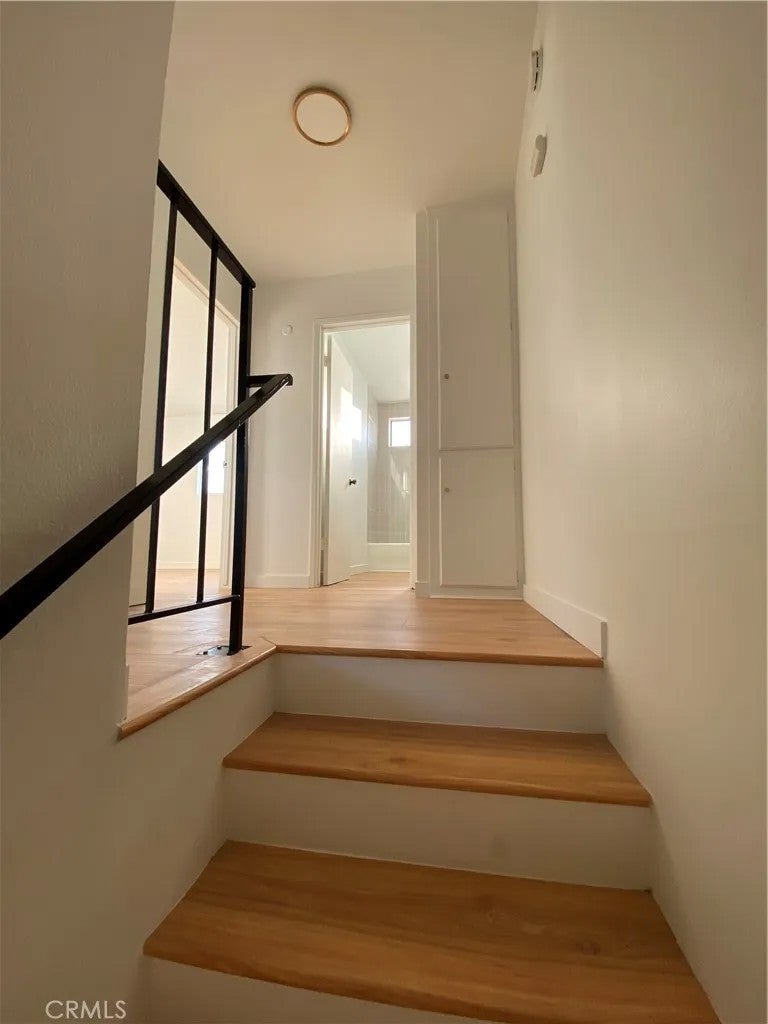 933 N Cedar 14