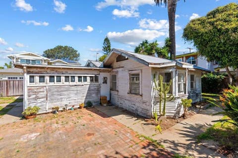 Photo of 940 Hermes Avenue, Encinitas, CA 92024 (MLS # NDP2604406)