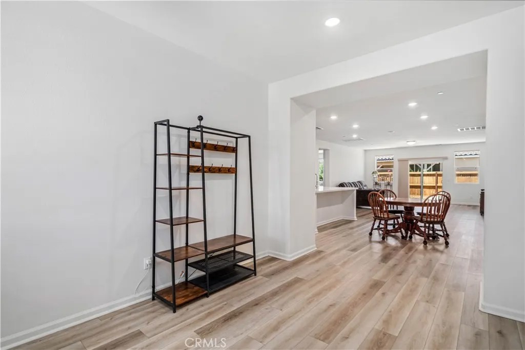 2029 Boxwood