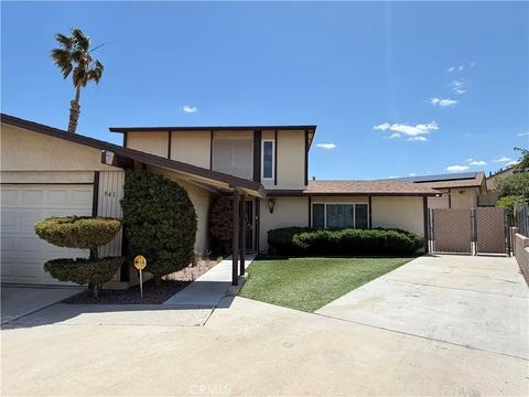 Photo of 941 Senita Dr, Barstow, CA 92311 (MLS # HD26091015)