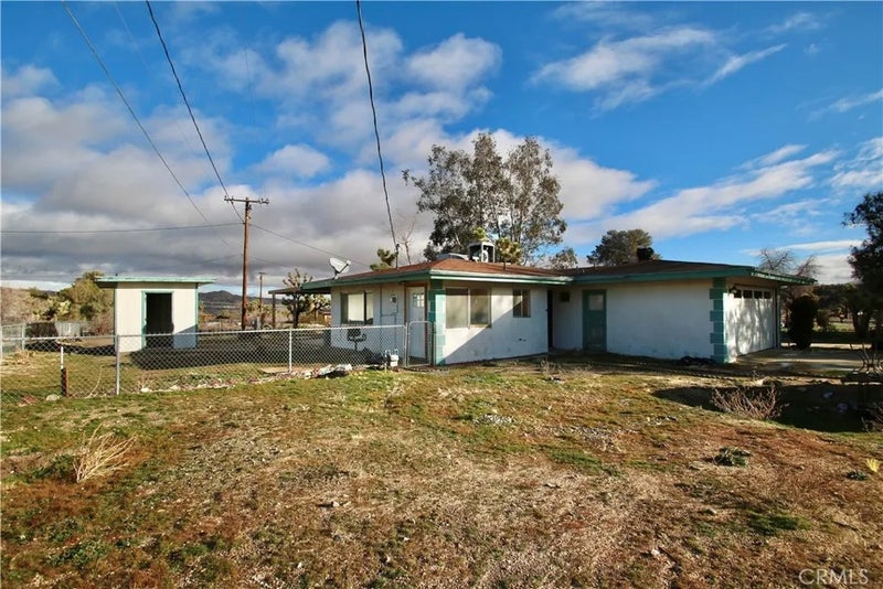 57136 Navajo Trail