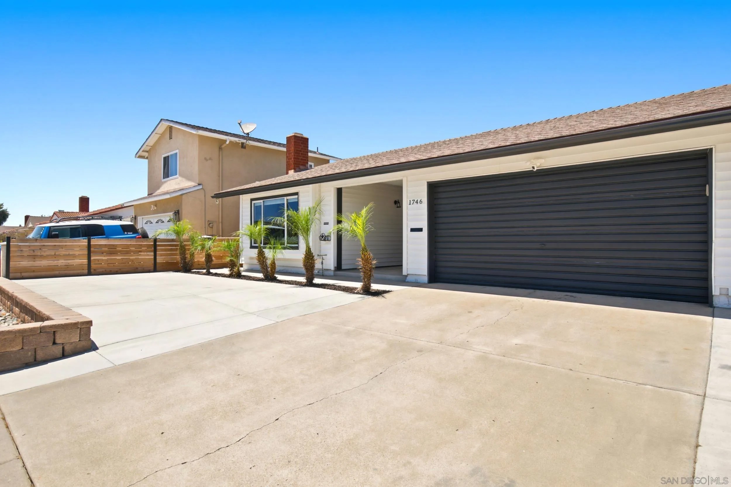 1746 Tremaine Way