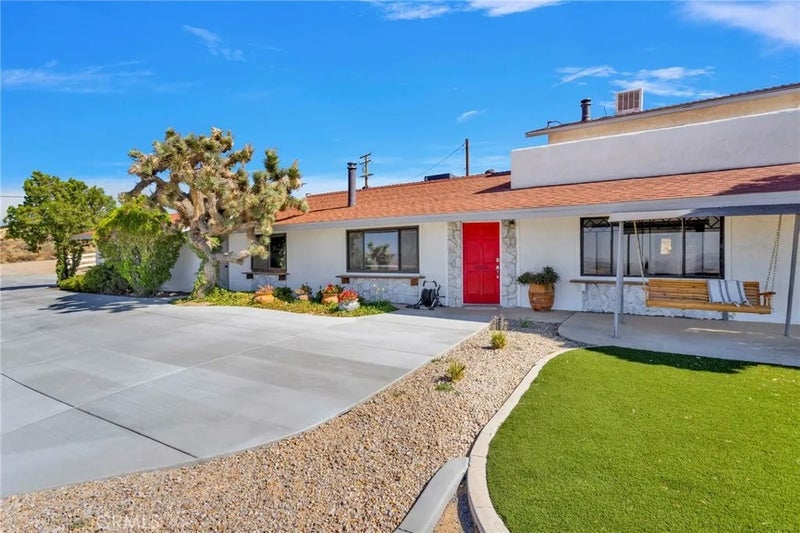 9356 Bonita Vista