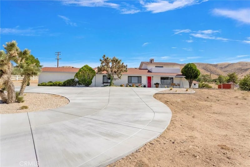 9356 Bonita Vista