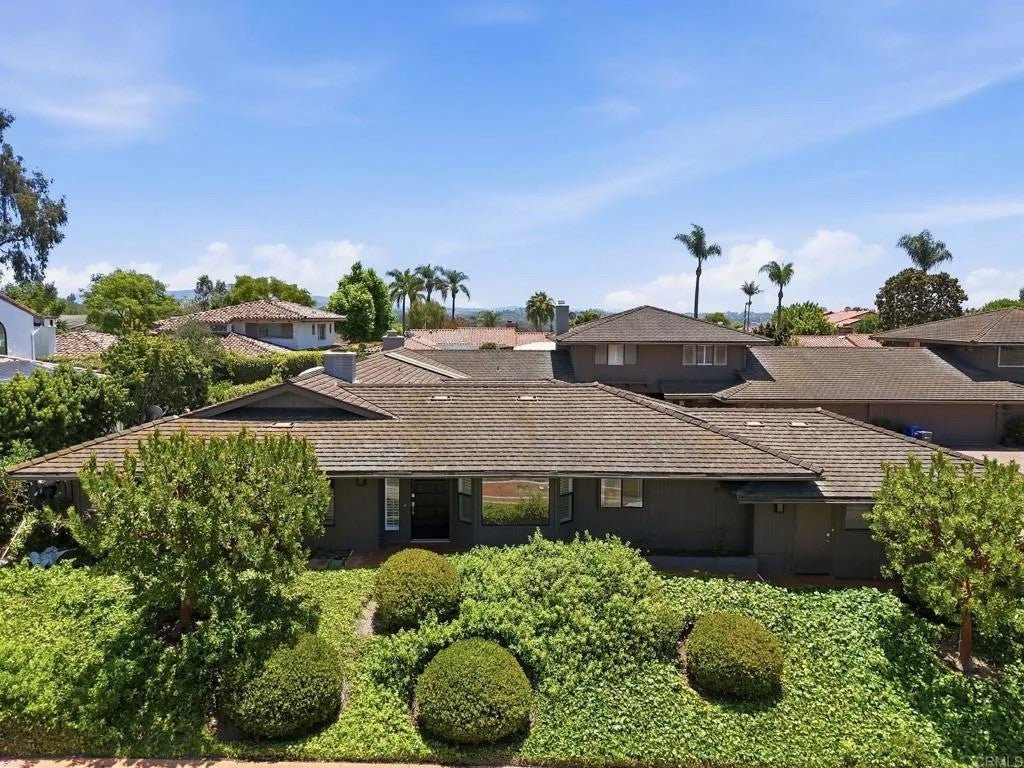 Photo of 6137 Paseo Delicias, Rancho Santa Fe, CA 92067 (MLS # NDP2605912)