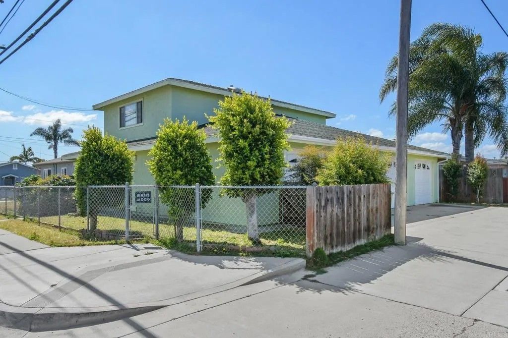Photo of 1208 Florence Street, Imperial Beach, CA 91932 (MLS # PTP2603514)