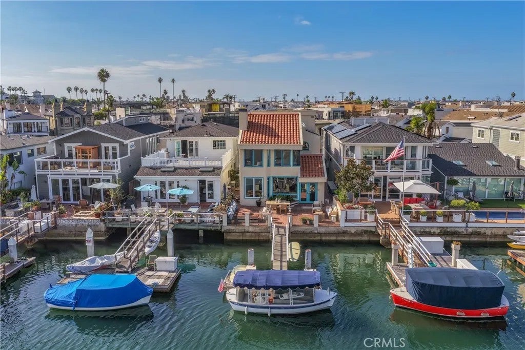 3708 Channel Place