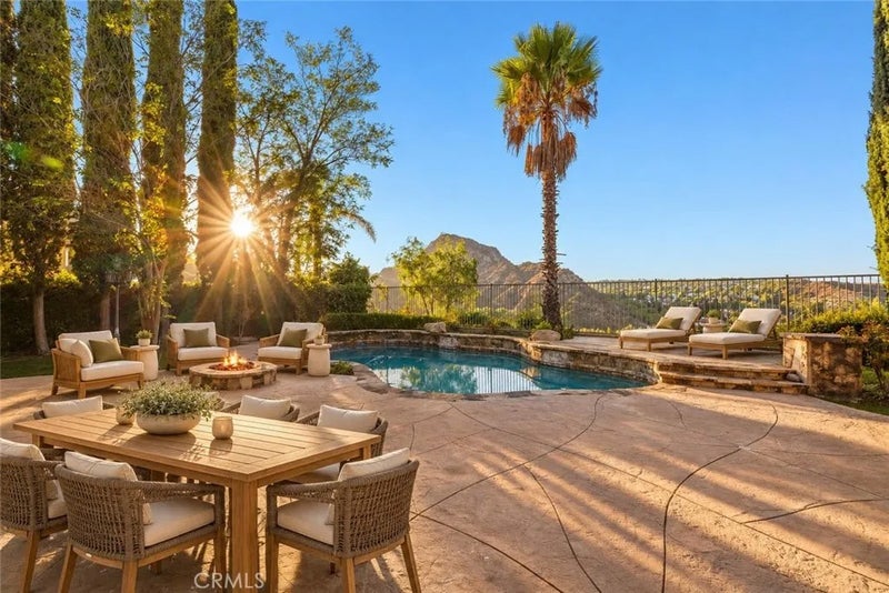 25501 Magnolia Lane