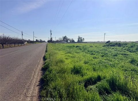 8936 Gerard Le Grand CA 95333