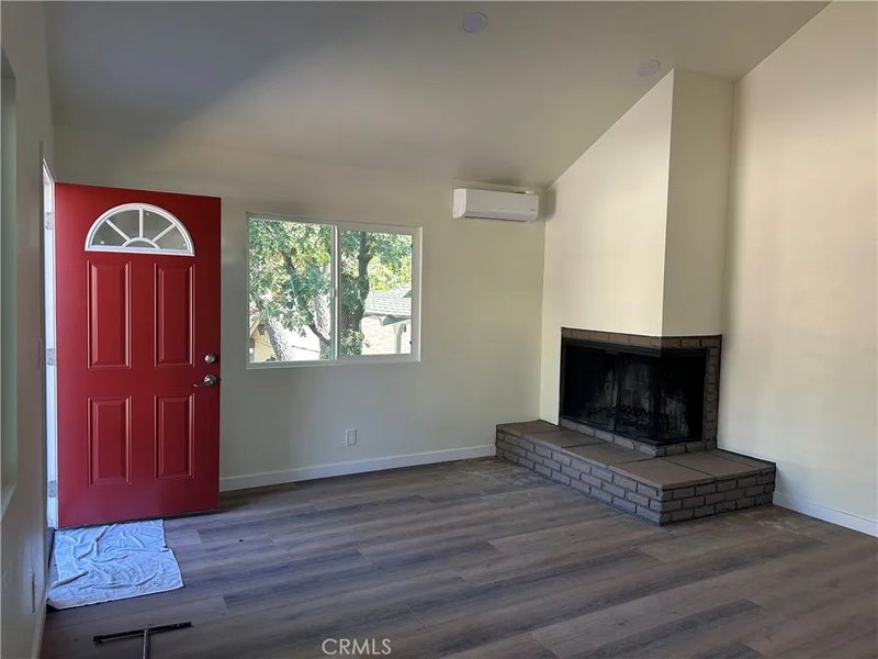 871 Maple