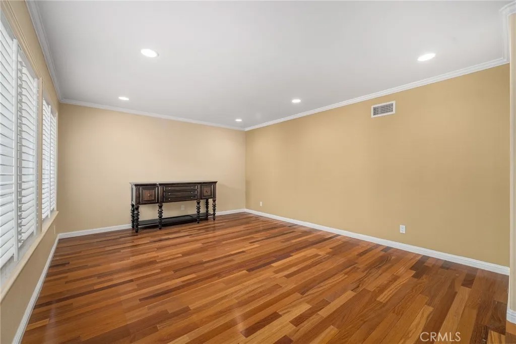13613 Edgefield
