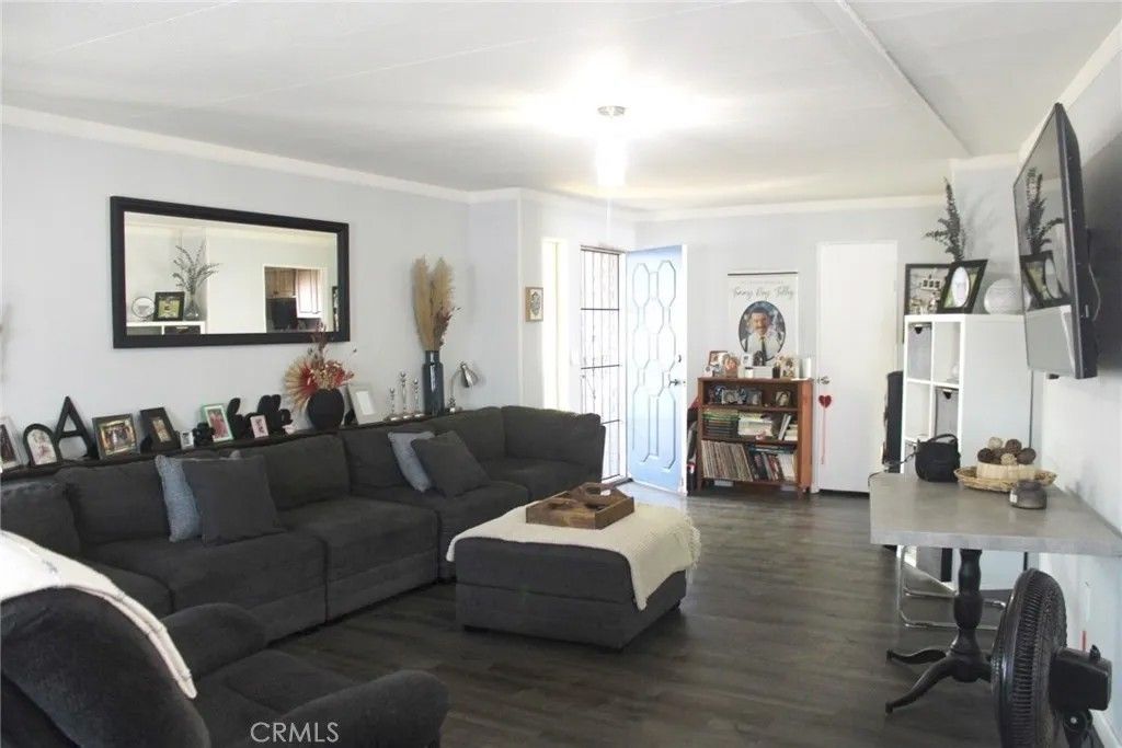 Photo of 1630 S Barranca Ave, Glendora, CA 91740 (MLS # CV25252622)