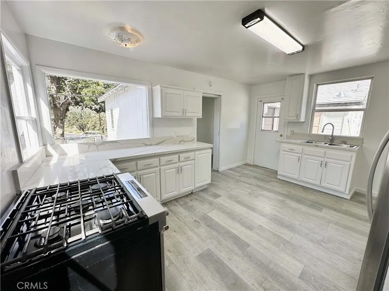3724 Encino Trail