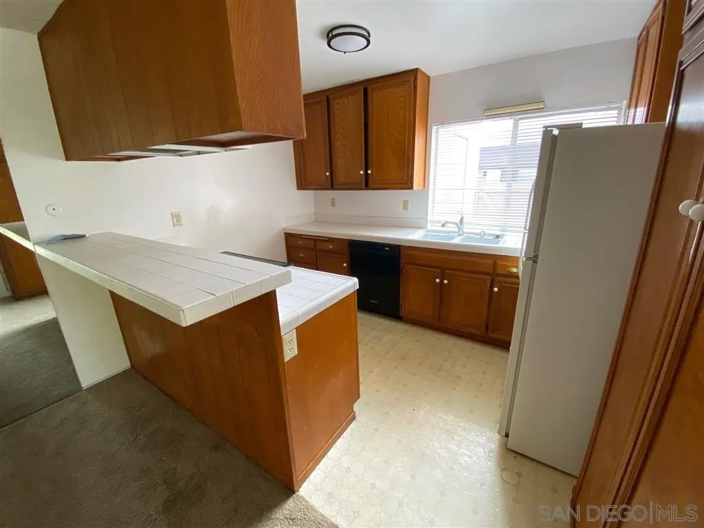 4354 Vision Dr