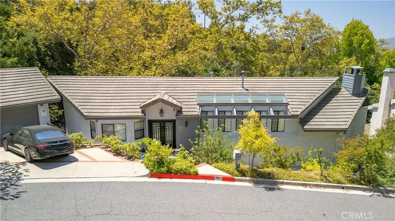 1864 Arvin Drive
