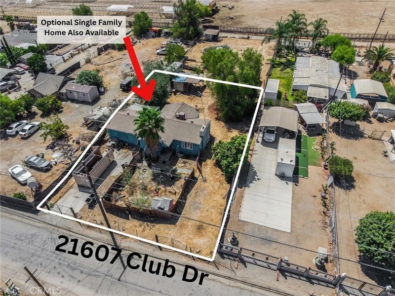 6 Eucalyptus Ave