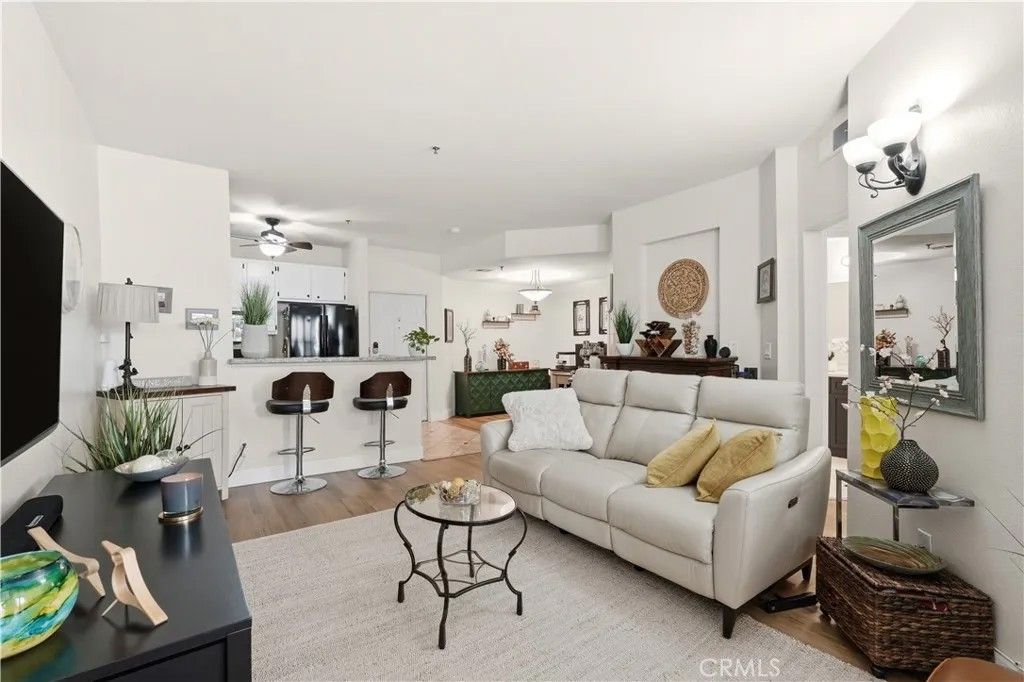 Photo of 535 Magnolia Ave #113, Long Beach, CA 90802 (MLS # SB26067061)