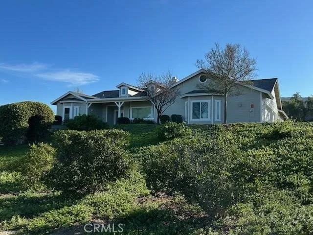 820 Santa Fe Highlands Dr