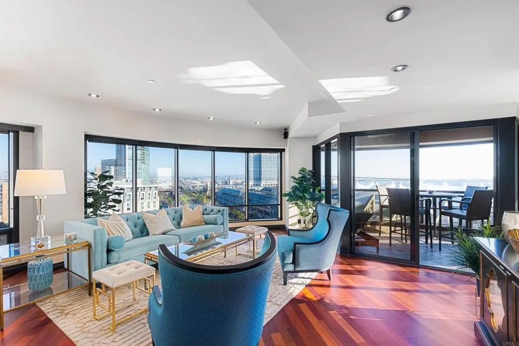 Photo of 200 Harbor Dr #1502, San Diego, CA 92101 (MLS # PTP2509084)