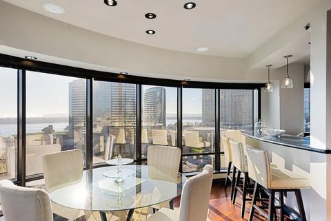 Tiny photo for 200 Harbor Dr #1502, San Diego, CA 92101 (MLS # PTP2509084)