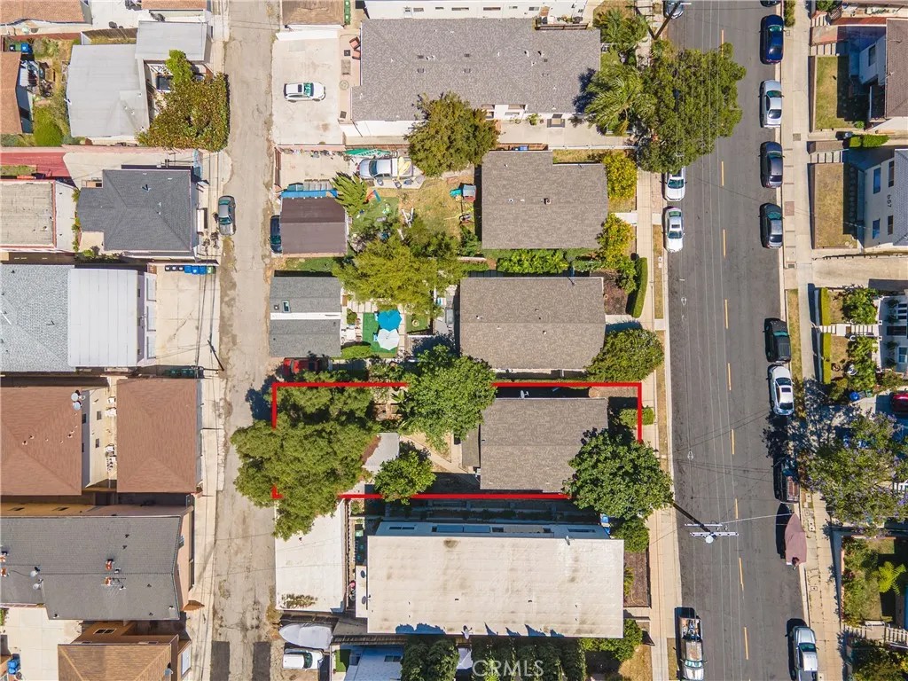 672 W 23rd