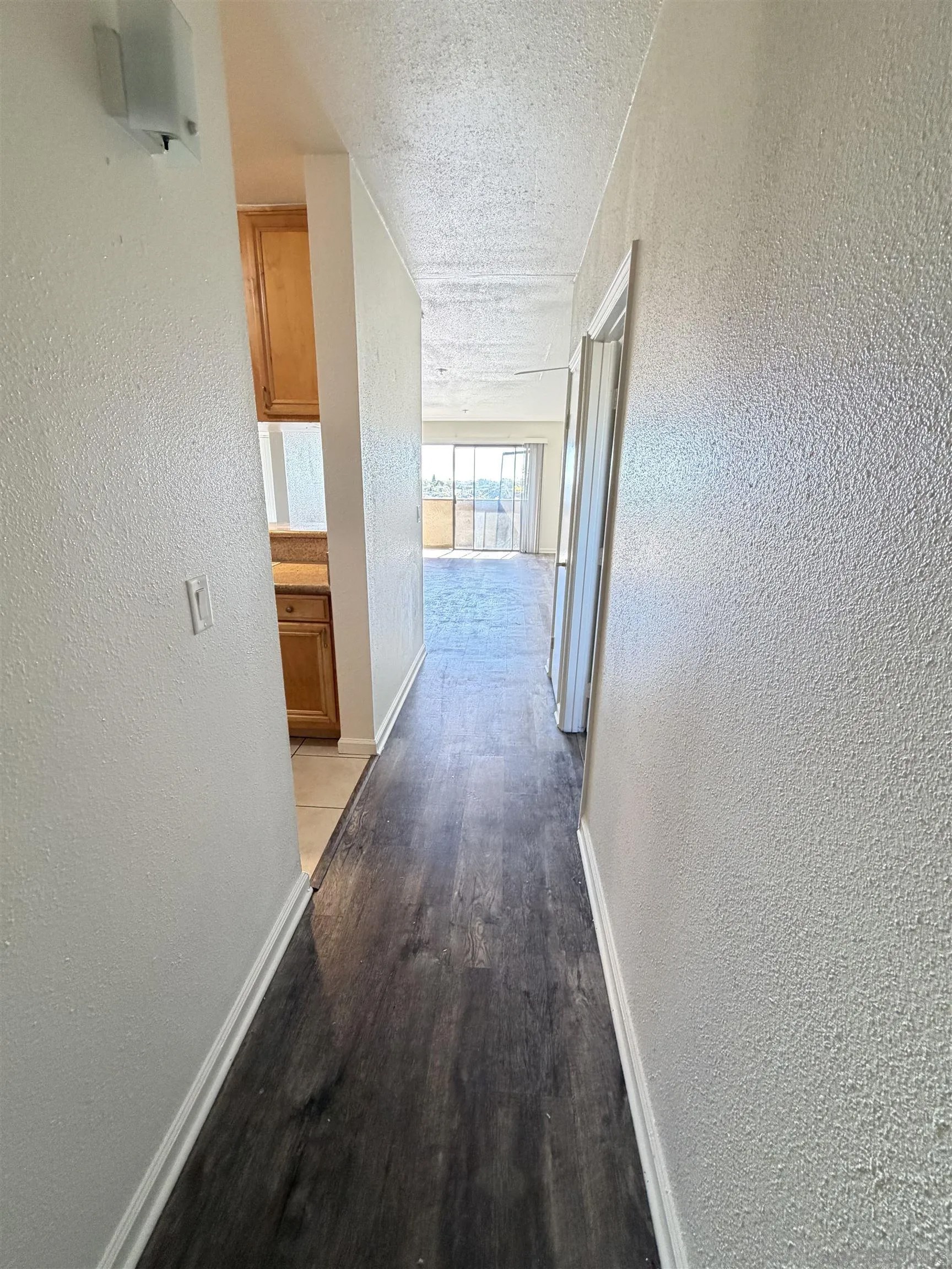 4041 Oakcrest Dr 408