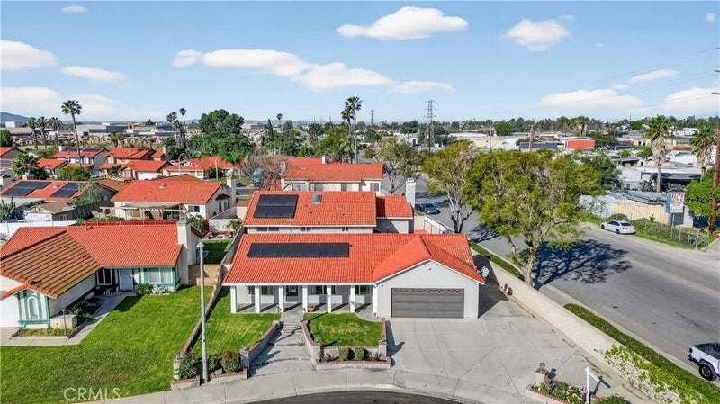 4311 Glenroy Court