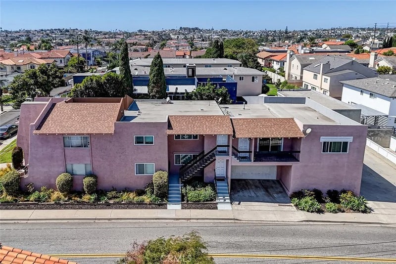2123 Harriman Lane