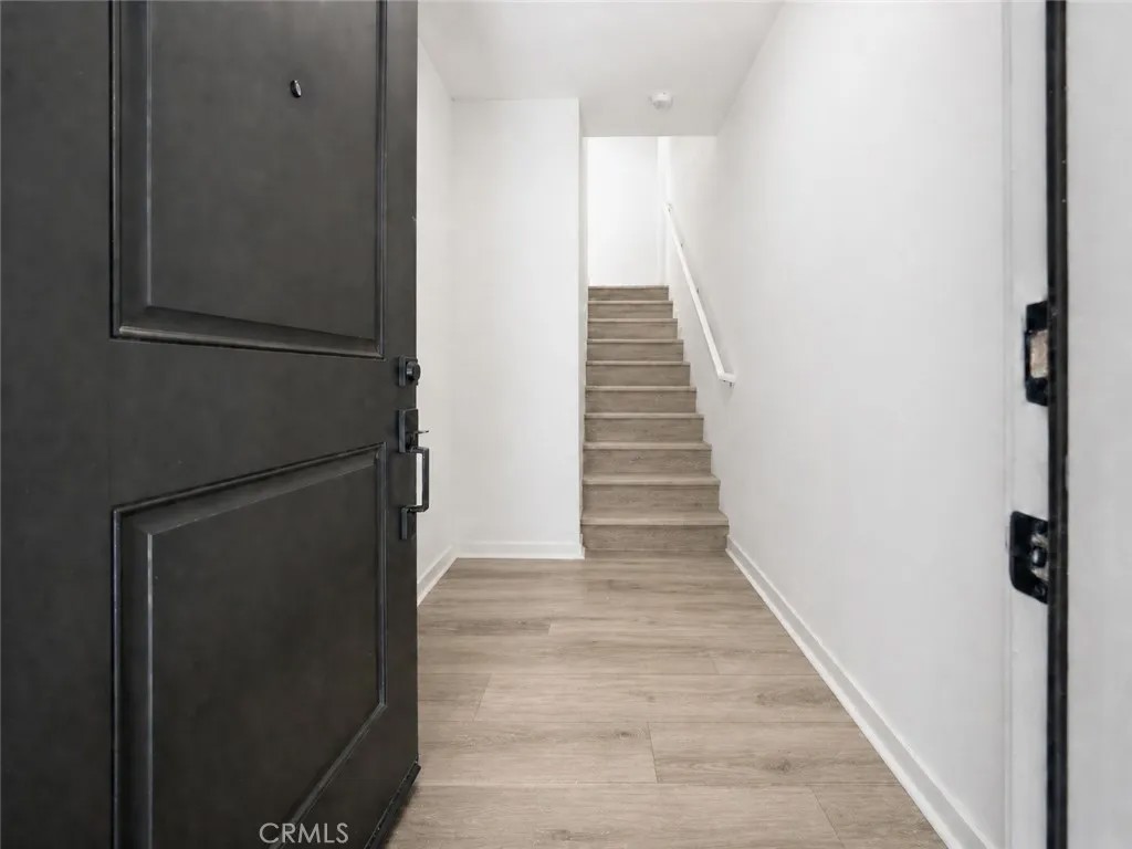 9425 N Sepulveda Boulevard 2