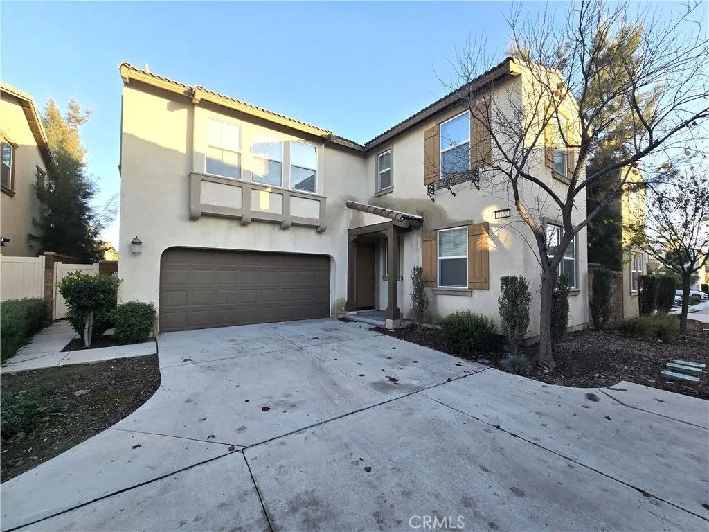 Photo of 3172 E Mt Rainier Dr, Ontario, CA 91762 (MLS # AR25282159)