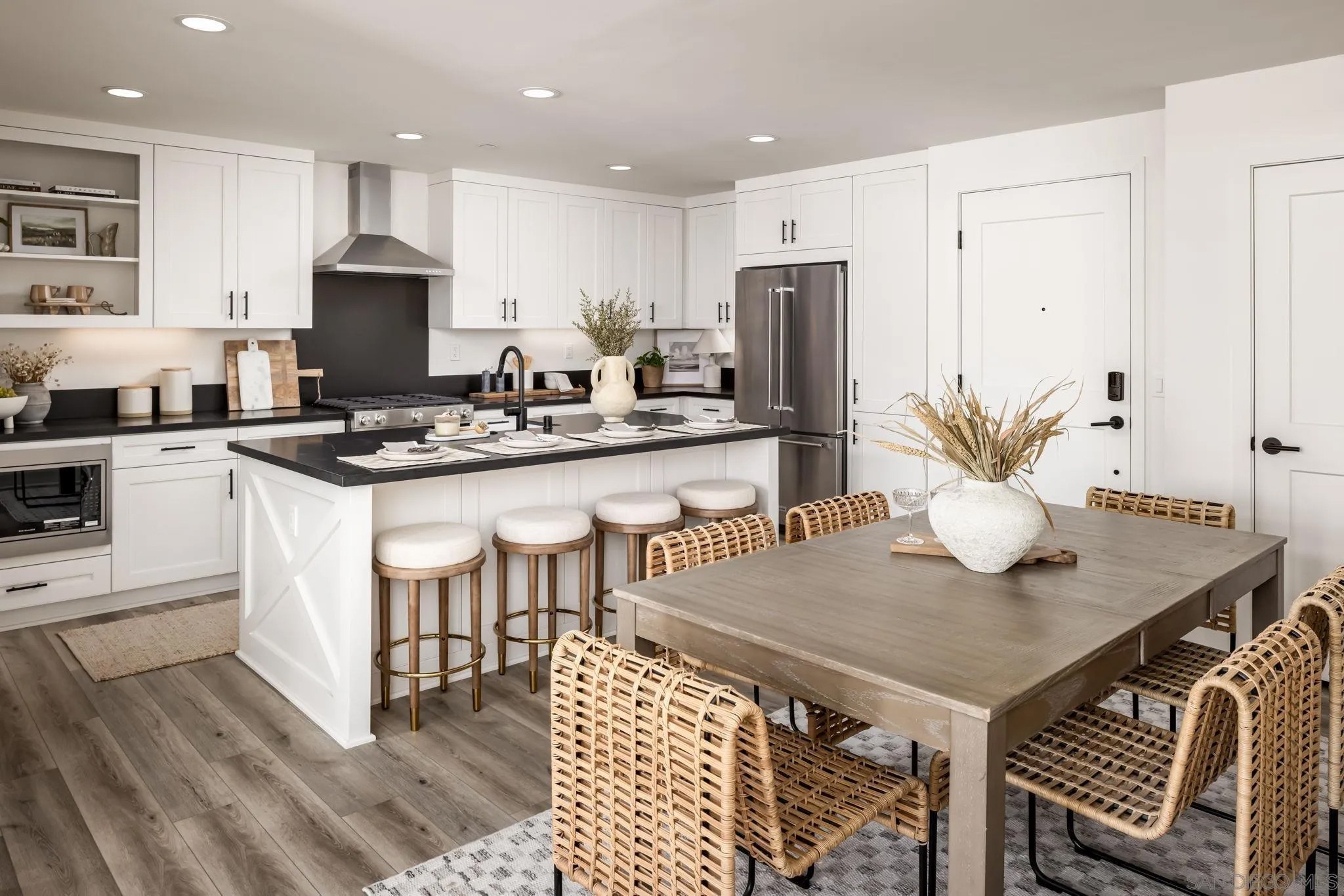 1107 Catania Court 208